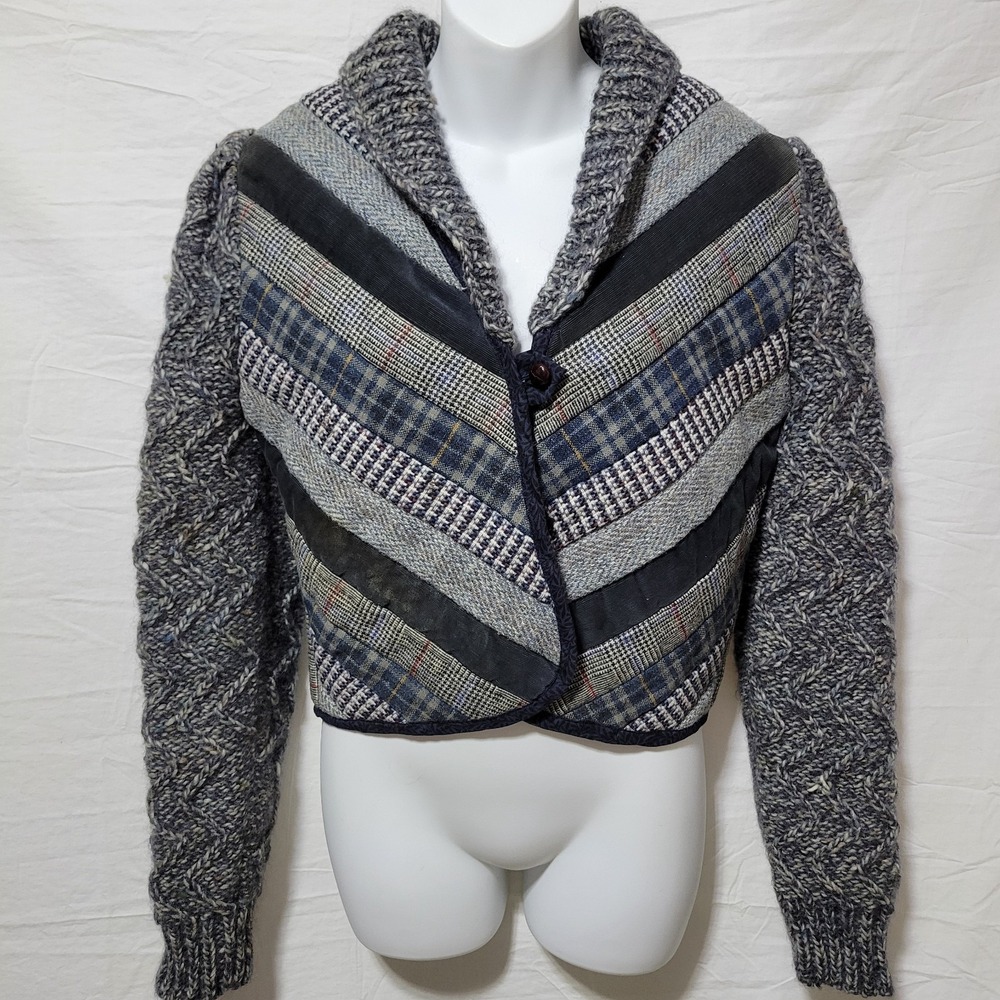 VINTAGE Canvasbacks Size M Artsy Patchwork Mixed Print Cropped Jacket